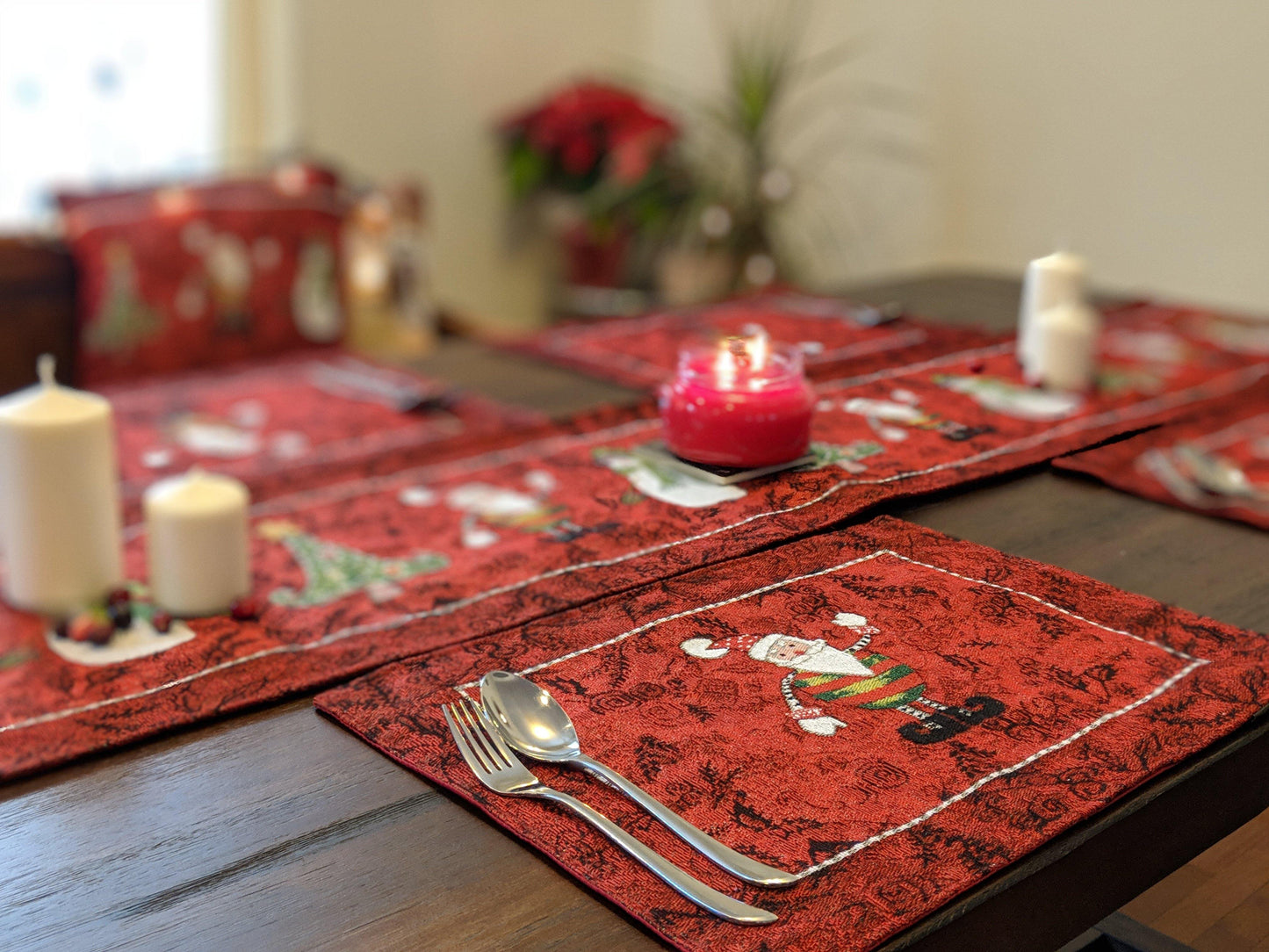 Tache Here Comes Santa Claus Vintage Holiday Woven Tapestry Red Christmas Placemat Set of 4 (8577PM)