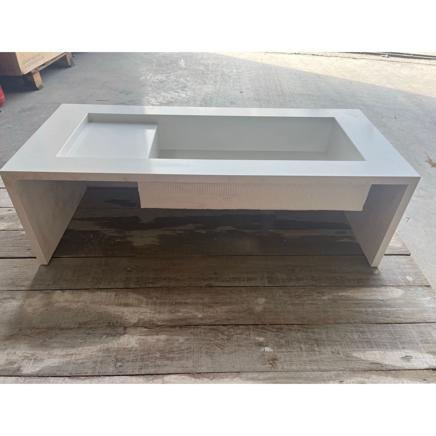 HANDCRAFTED WHITE QUARTZ SINK (QU-052)