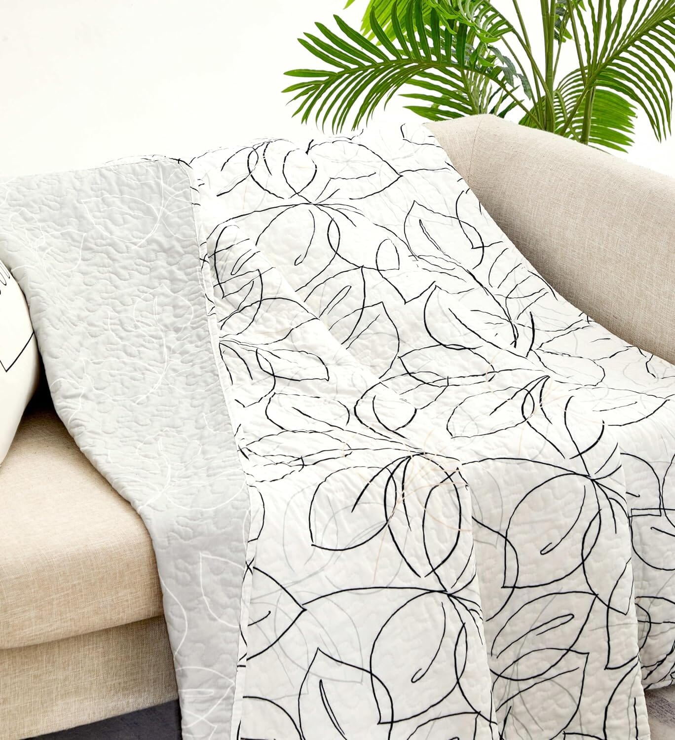 Tache Modern Abstract Leaf Line Art Foliage White Grey Black Gold Reversible Quilted Throw (TJ3571)