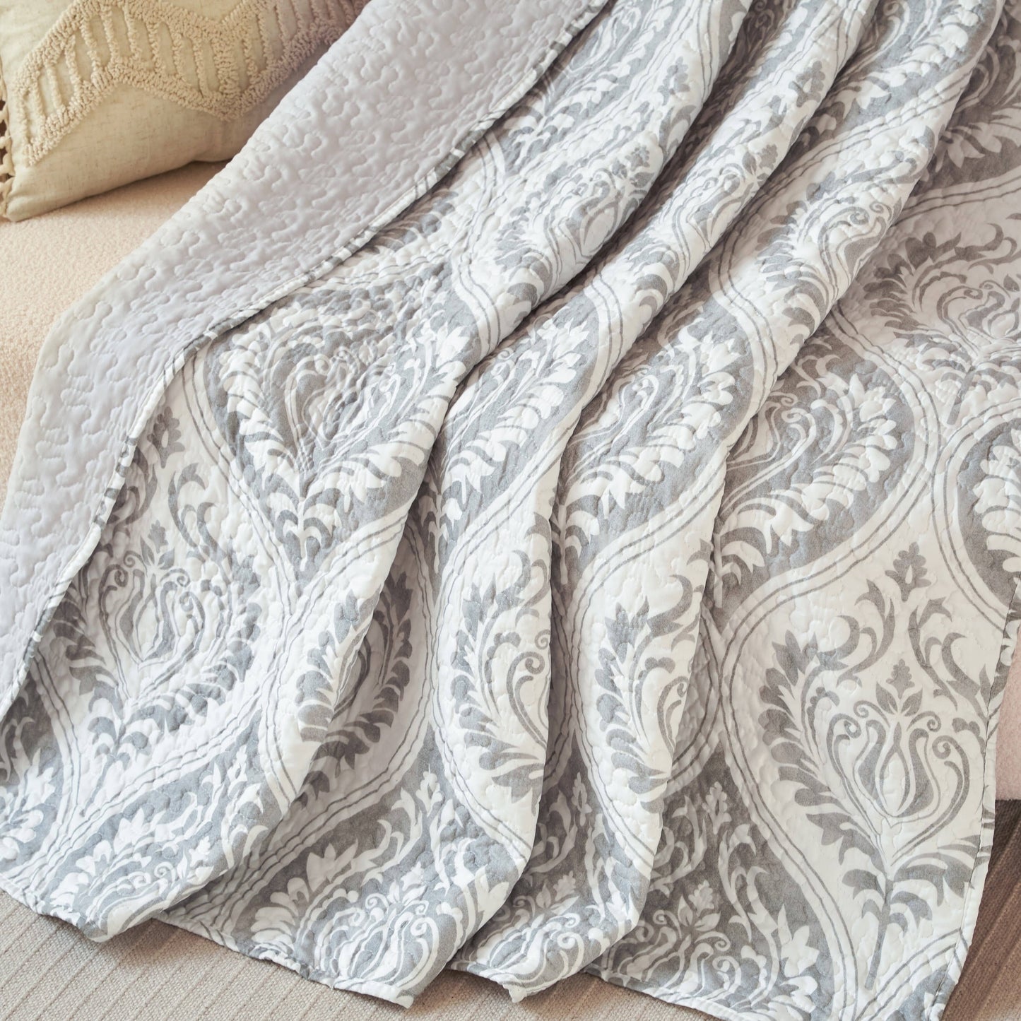 Tache Dreamy Moon Sky Ogee Damask Heather Gray White Quilted Throw Blanket (TB300)