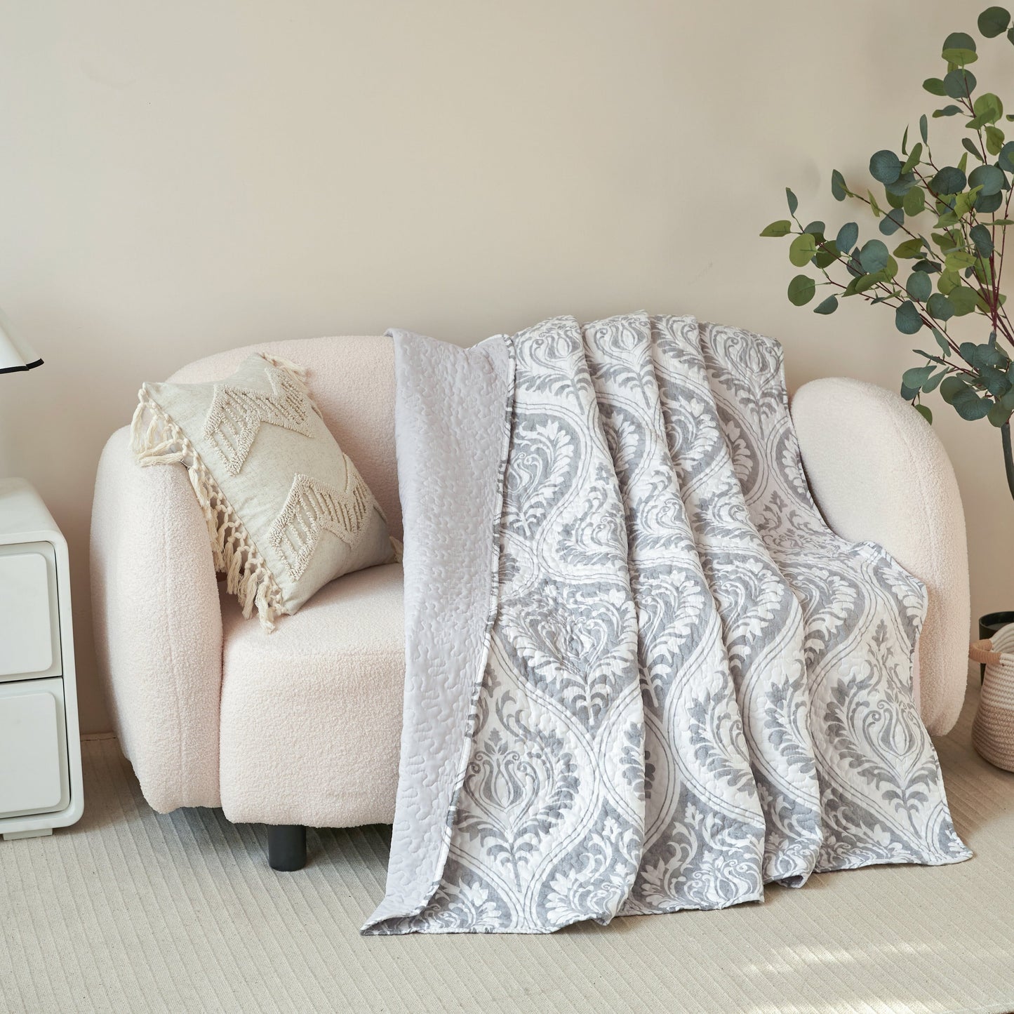 Tache Dreamy Moon Sky Ogee Damask Heather Gray White Quilted Throw Blanket (TB300)