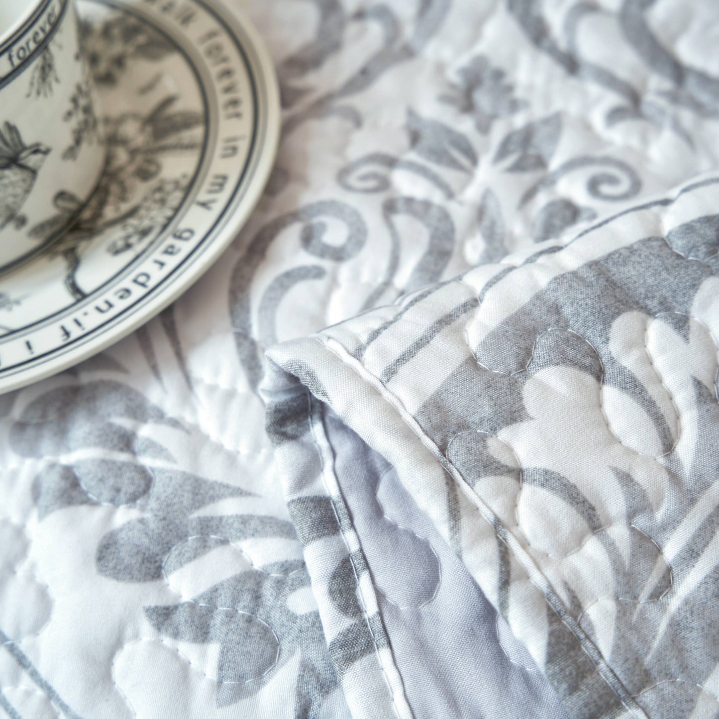 Tache Dreamy Moon Sky Ogee Damask Heather Gray White Quilted Throw Blanket (TB300)