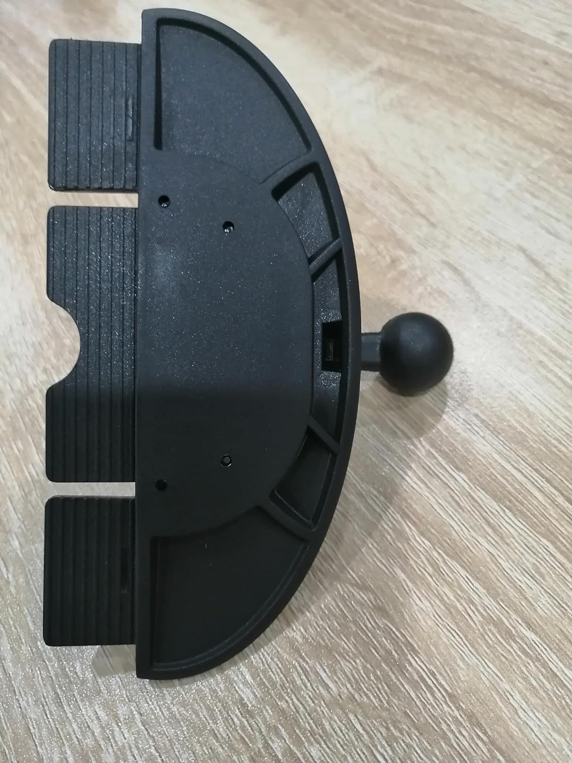 Streamlined Convenience: CD Slot Phone Mount for Effortless Device Integration