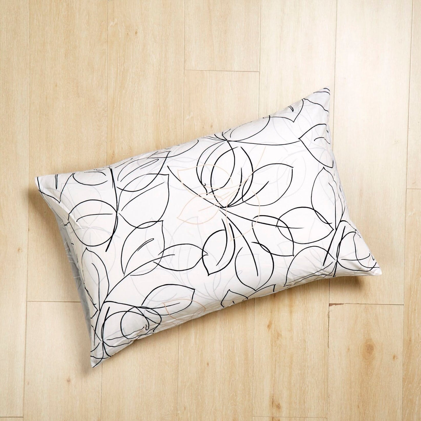 Tache Modern Abstract Leaf Line Art Foliage White Grey Black Gold Pillowcases (TJ3571)