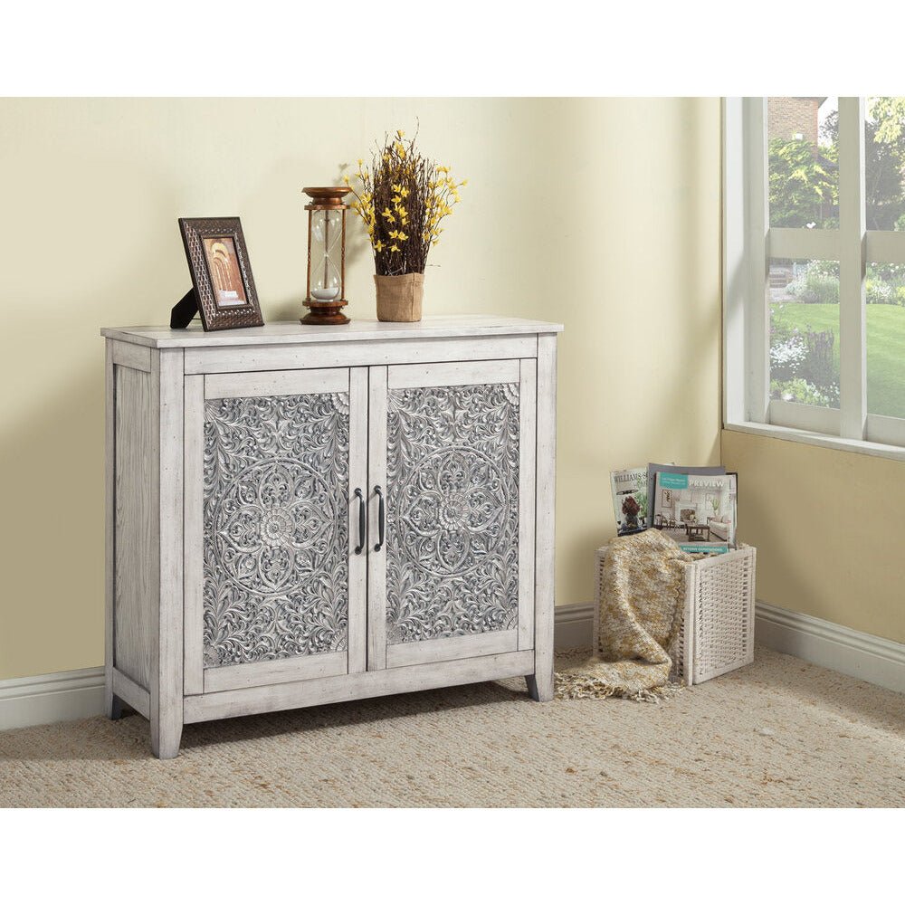 Aria Accent Chest