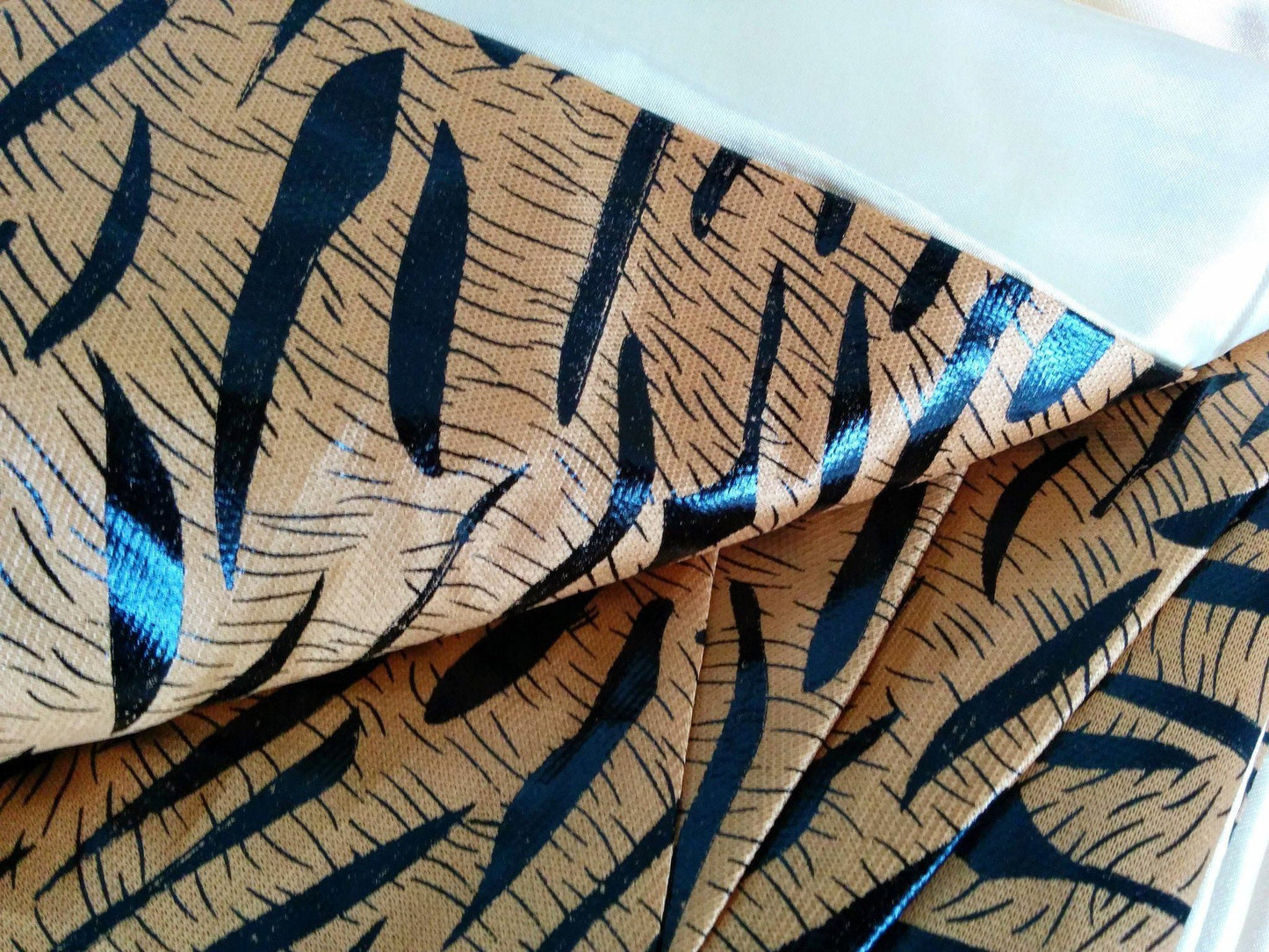Polyester Pleated Bed Skirt, Golden Brown Tiger Print, 14" Drop