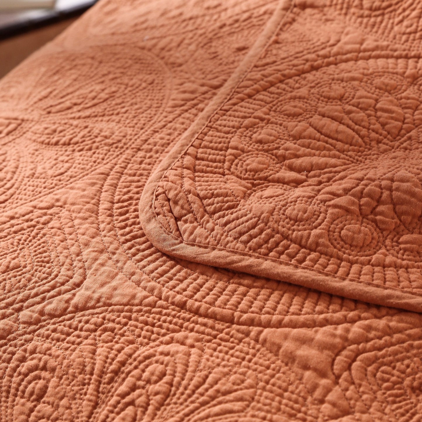 Tache Tuscany Sunrise Medallion Orange Rustic Stone Washed Cotton Quilt Set (JHW-595)