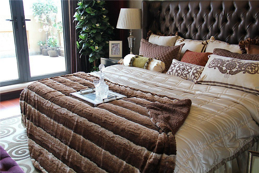Tache Golden Brown Faux Fur Sherpa Throw Blanket (DY01)