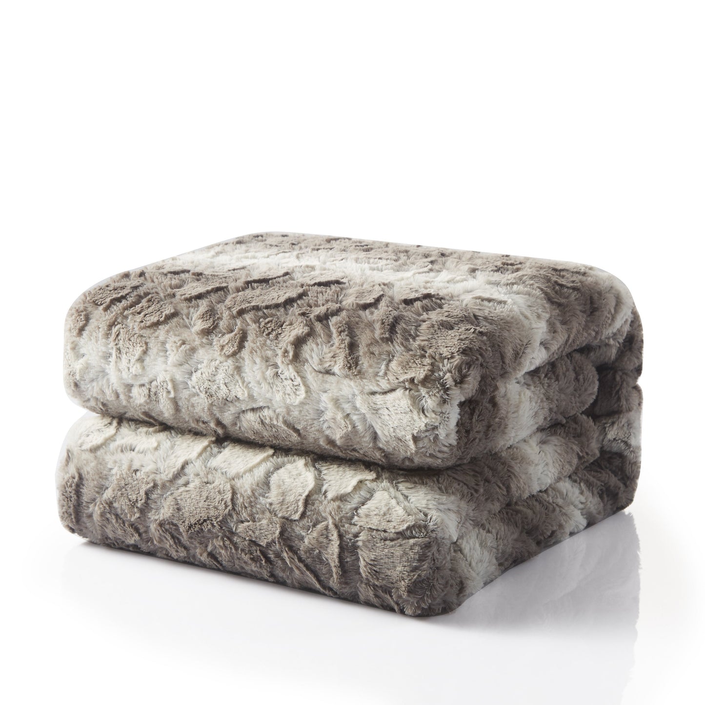 Tache Silver Snow Giraffe Faux Fur Throw Blanket (DY16)