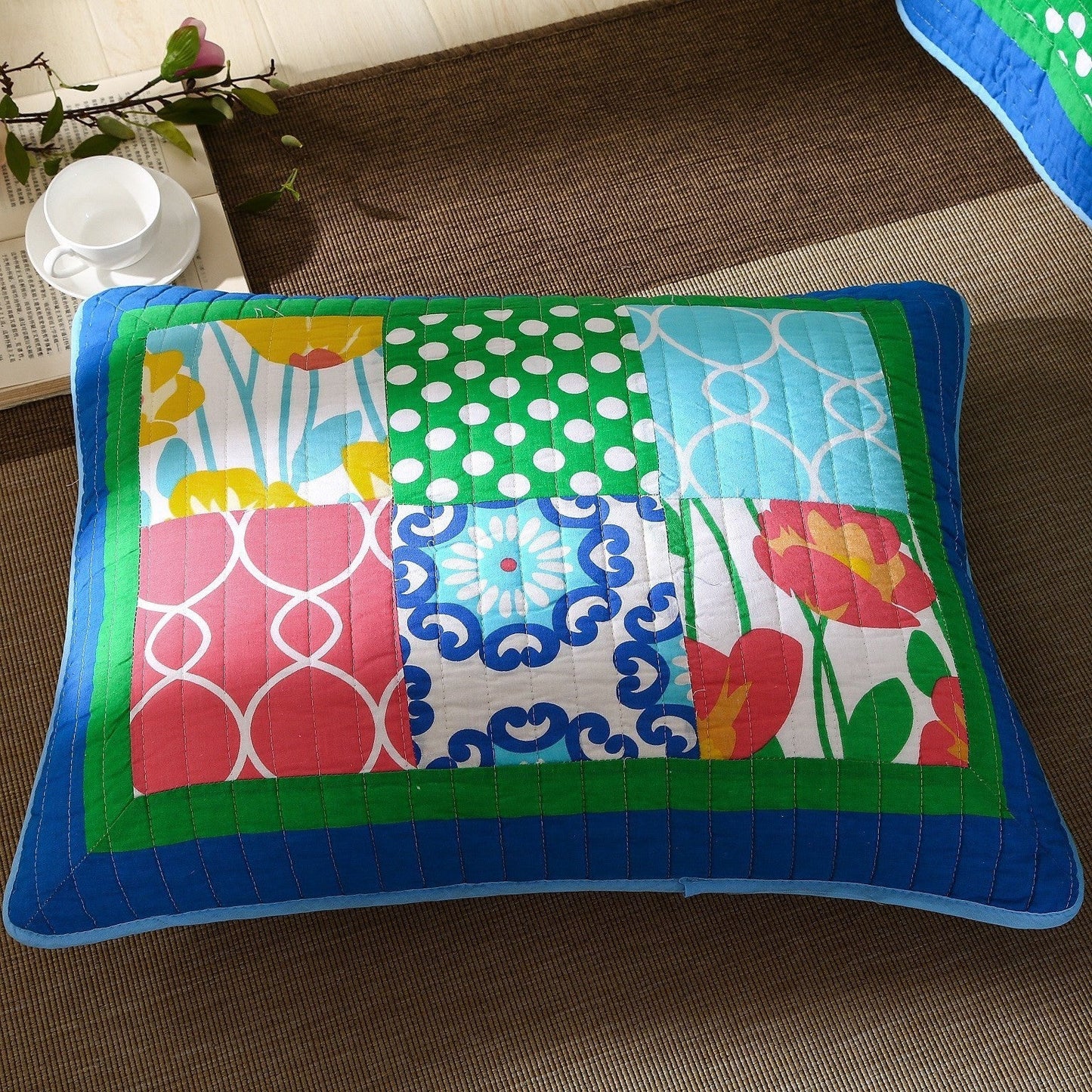 Cotton Patchwork Dreamy Meadow Floral Quilt Set