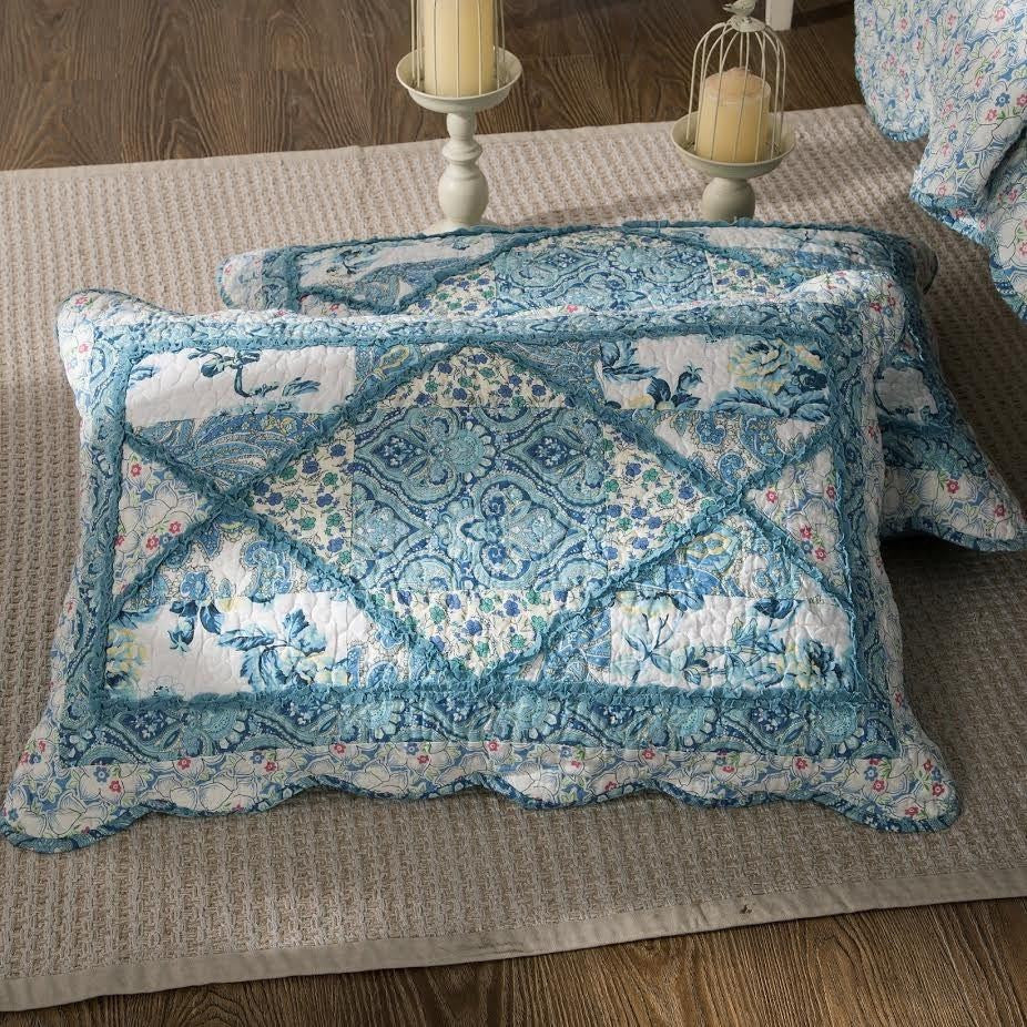 Tache Petal Dance White Blue Floral Vintage Garden Scalloped Cotton Patchwork Quilt Set (JHW-646)