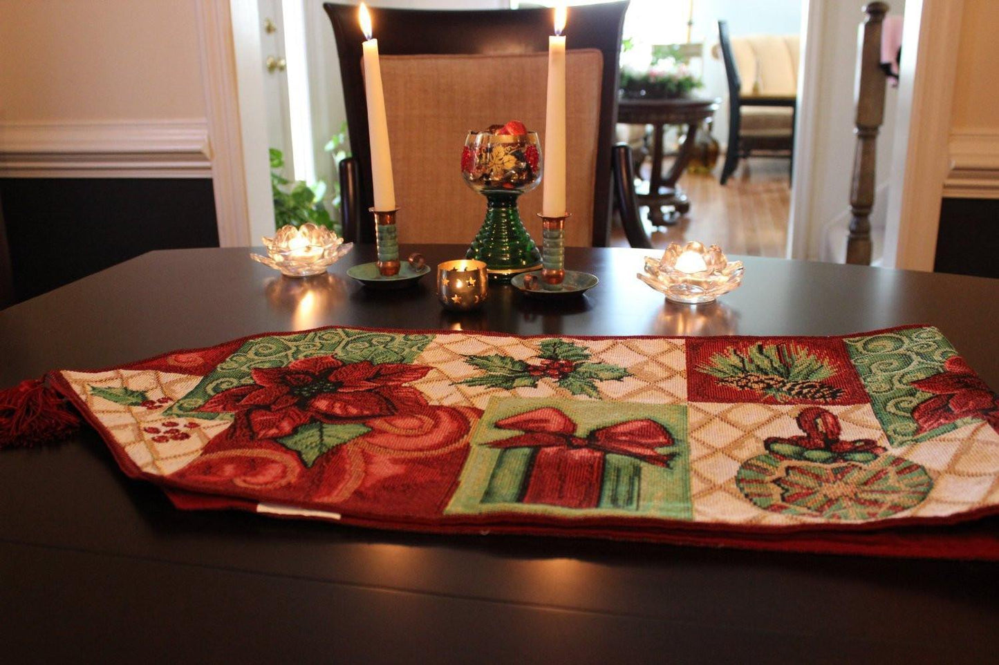Cotton Polyester Blend Holiday Tidings Table Runner