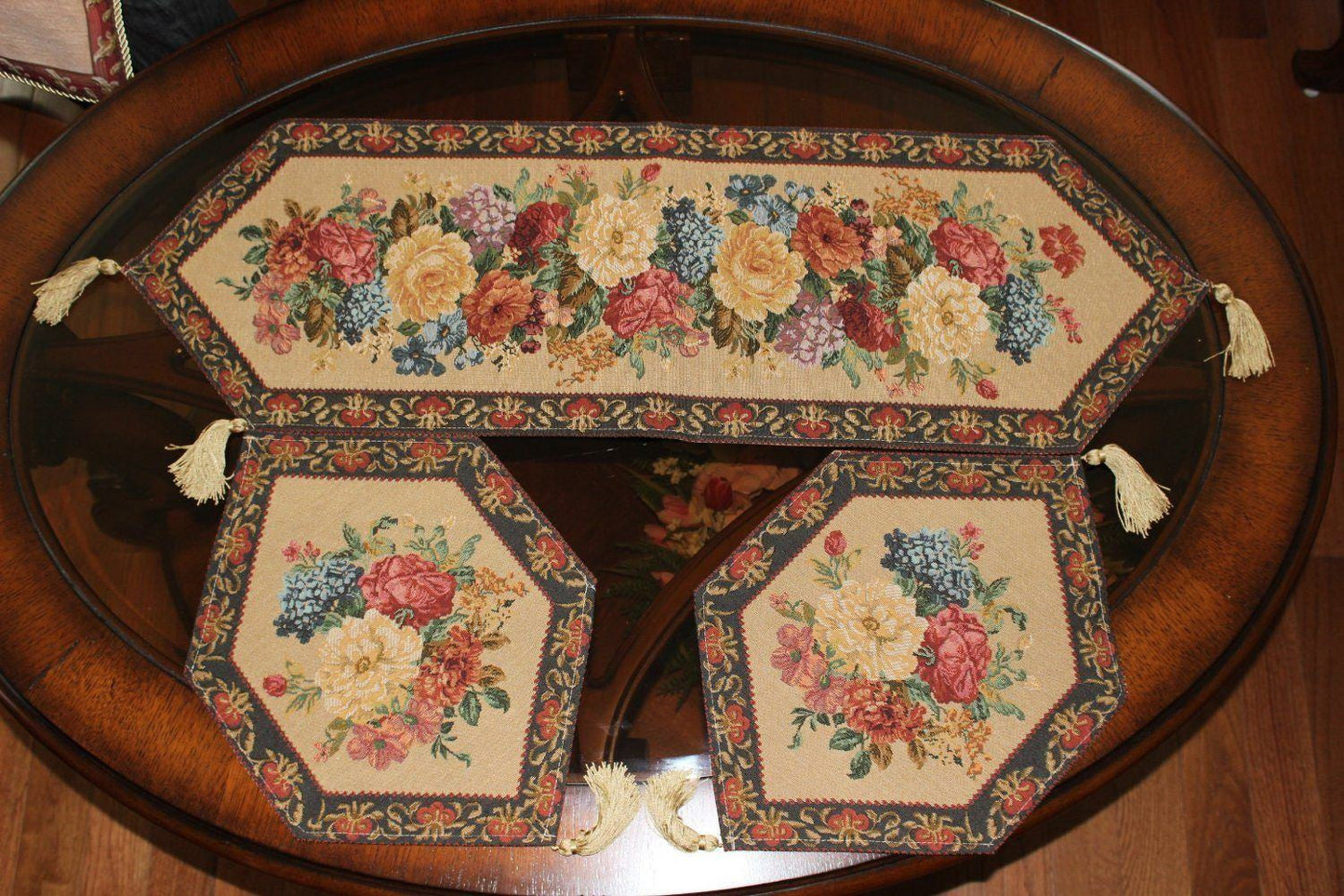 Tache Set of 3 Colorful Country Rustic Floral Morning Awakening Table Runner Set (3089B)
