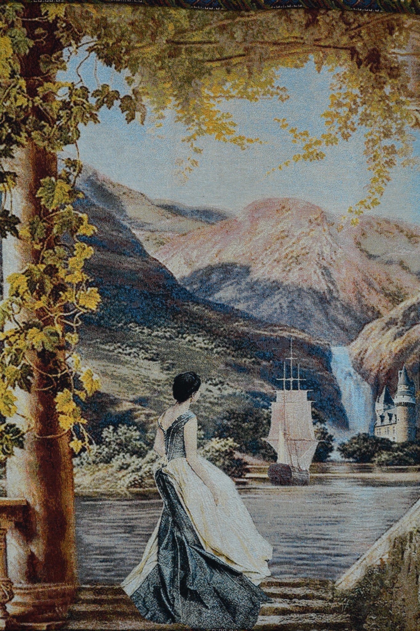 Tache Tapestry Faraway Longing Coastal Mountain Range Wall Hanging Artwork 28 x 31 (13606)