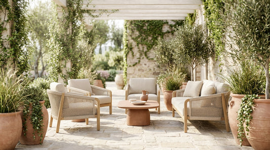 How to Choose Outdoor Furniture That Lasts