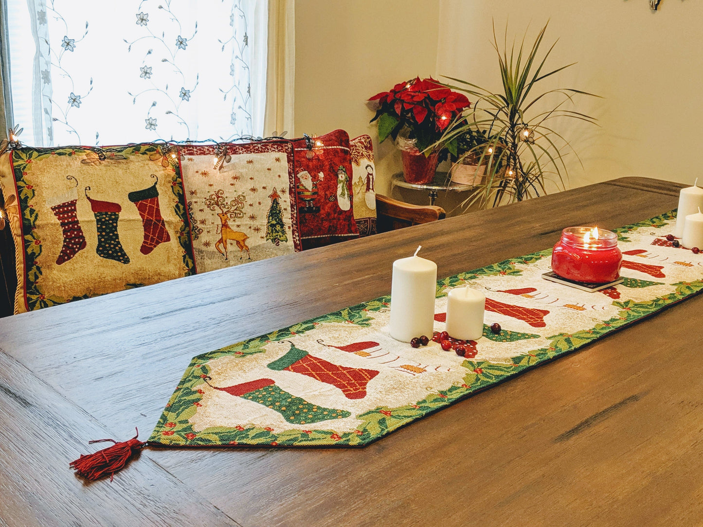 Tache Hang My Stockings By the Fireplace Table Runners (12910)