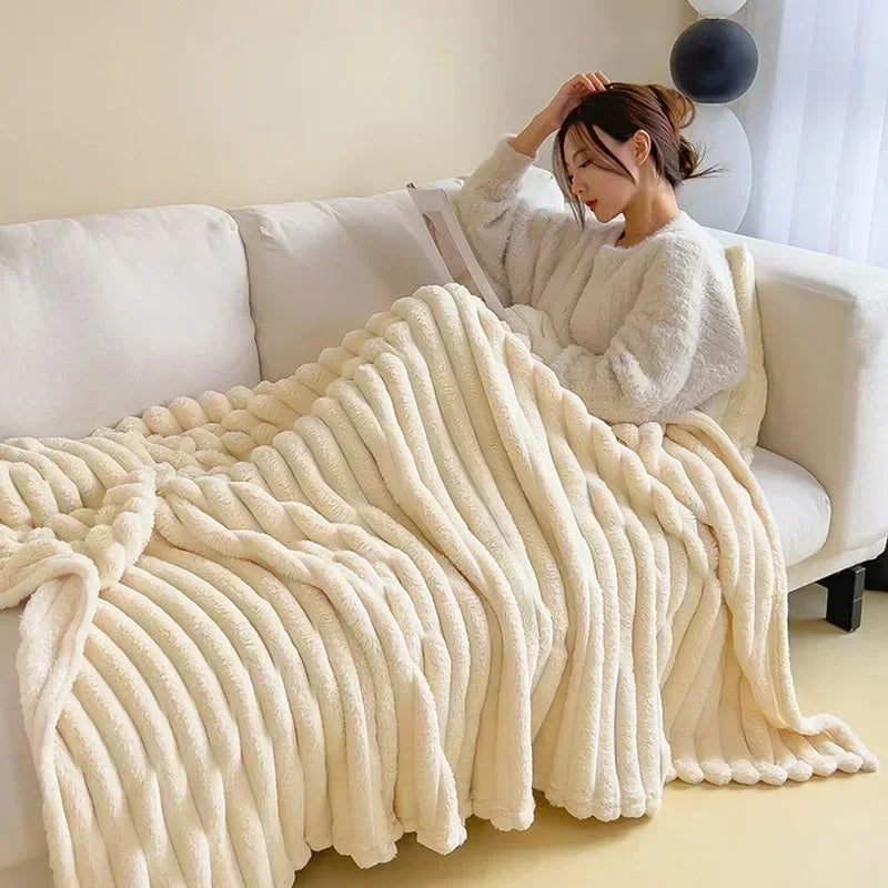 Ultra-Soft Artificial Rabbit Plush Blanket: Your Cozy Companion for Autumn and Winter