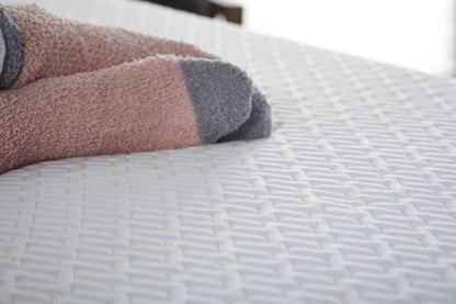 The BedInABox® Dual Hybrid 13” Mattress – Premium Coil + Foam Support