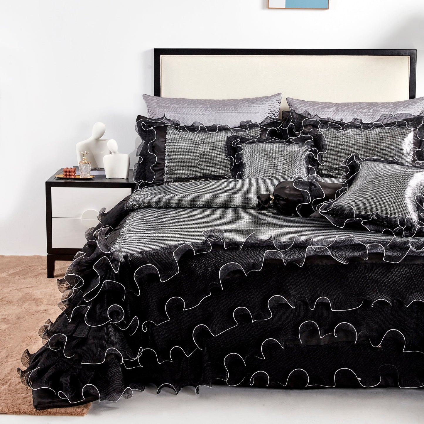 Tache Luxurious Glam Night Out Silver Sequin Black Organza Ruffle 6pc Comforter Set (1622)