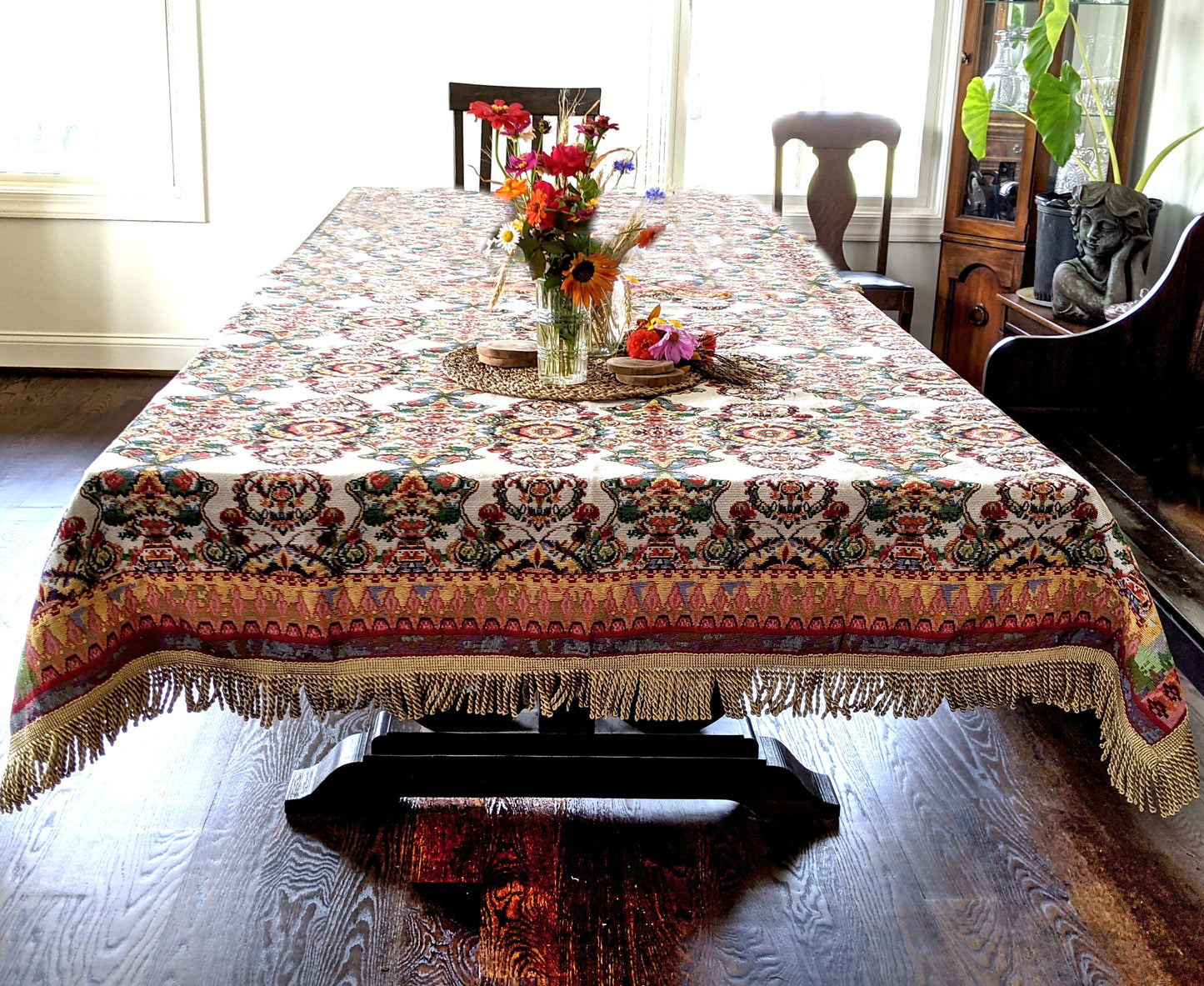 Tache Elegant Ivory Colorful Ornate Paisley Woven Tapestry Tablecloth (18193)