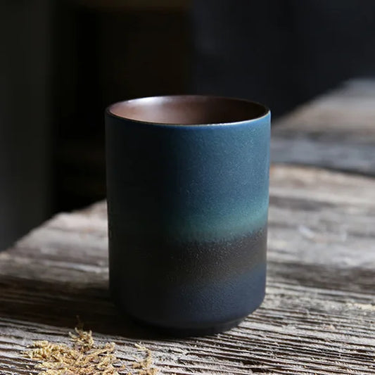 Japanese Stoneware Coffee Cup - Large Kiln-fired Ceramic Mug with Simple Gradient Design for Coffee and Tea, Home and Restaurant Use