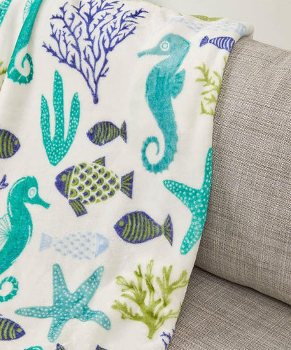 Soft Fleece Throw Blanket 50x60 – Lightweight Cozy Bed Couch Sofa Blanket for All Seasons