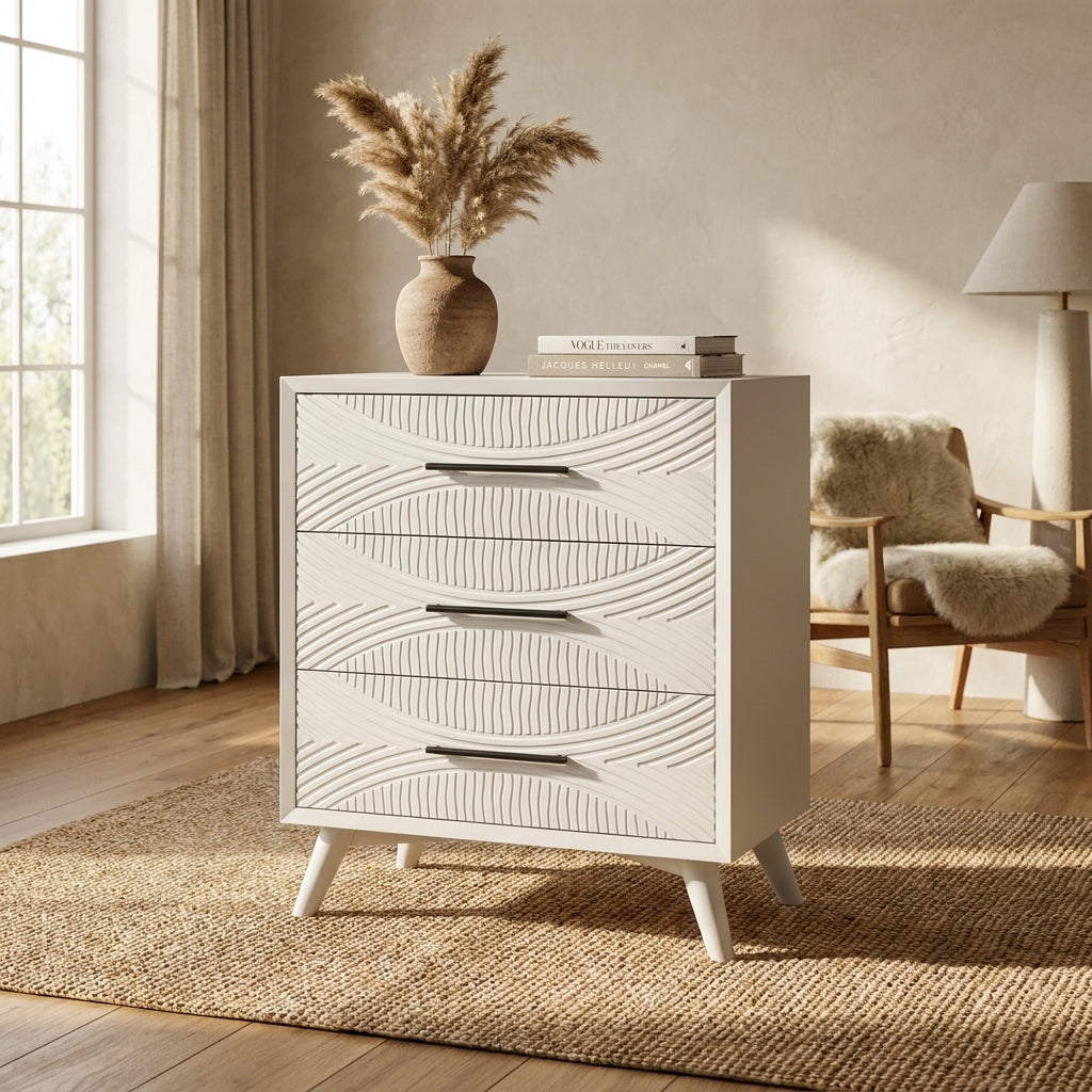 Tranquility Small Chest, White