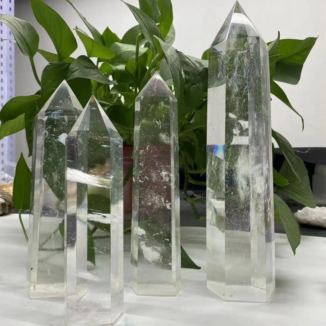 Big Size Clear Melting Stone Quartz Obelisk Crystal Wand Point for Healing and Feng Shui Home Decoration