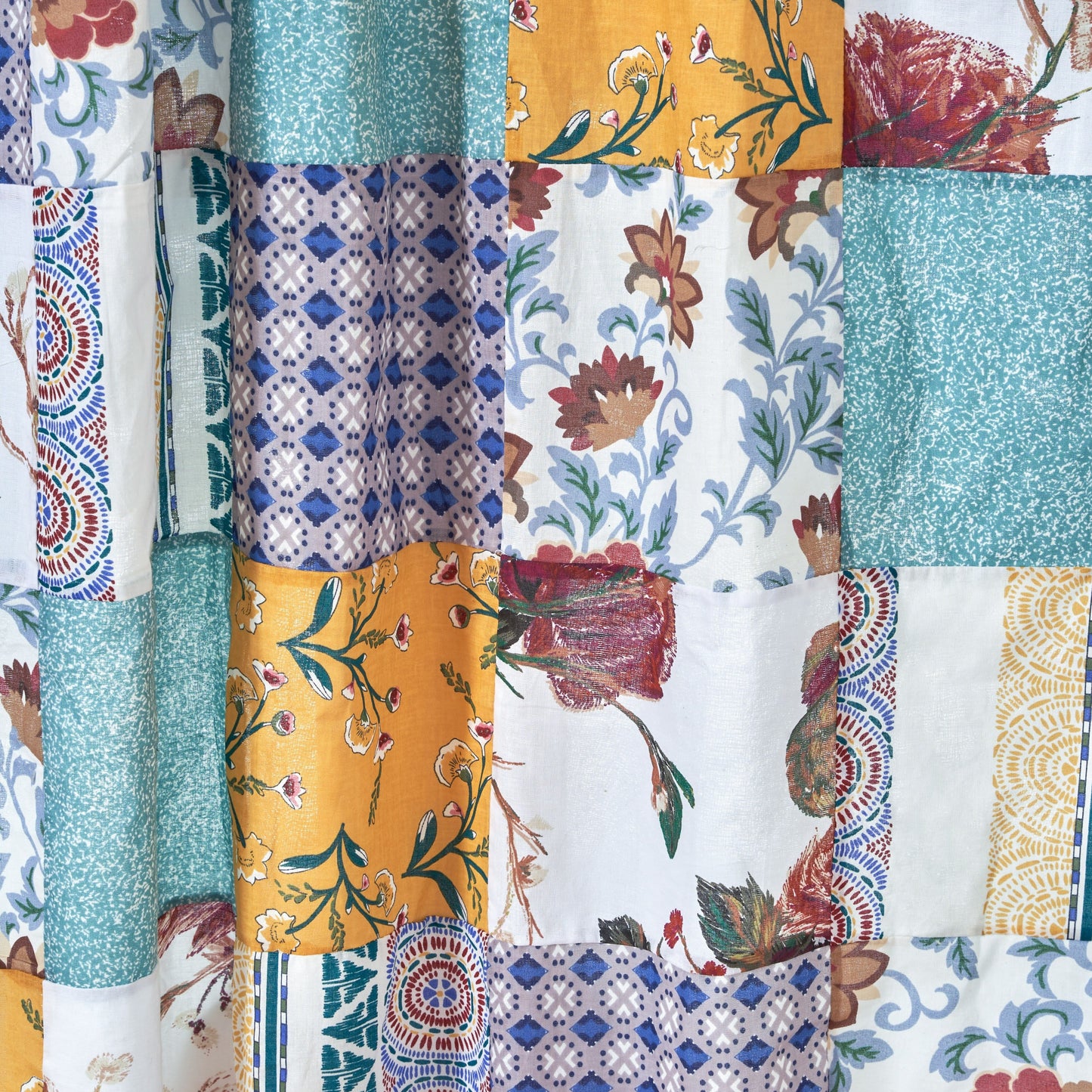 Tache Old World Garden Pastel Blue Yellow Red Hummingbirds Cotton Patchwork Curtain (JHW-936)