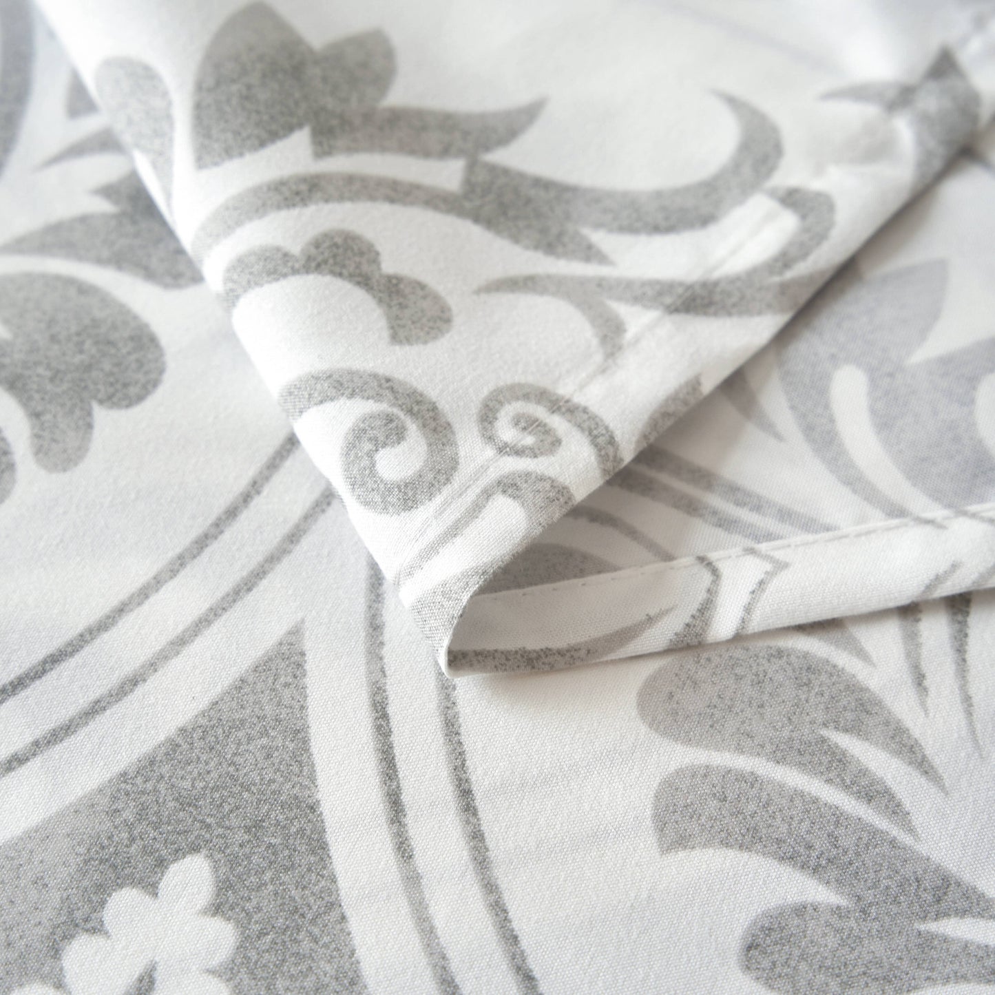 Tache Dreamy Moon Sky Ogee Damask Heather Gray White Bed Sheet Set (TB300)