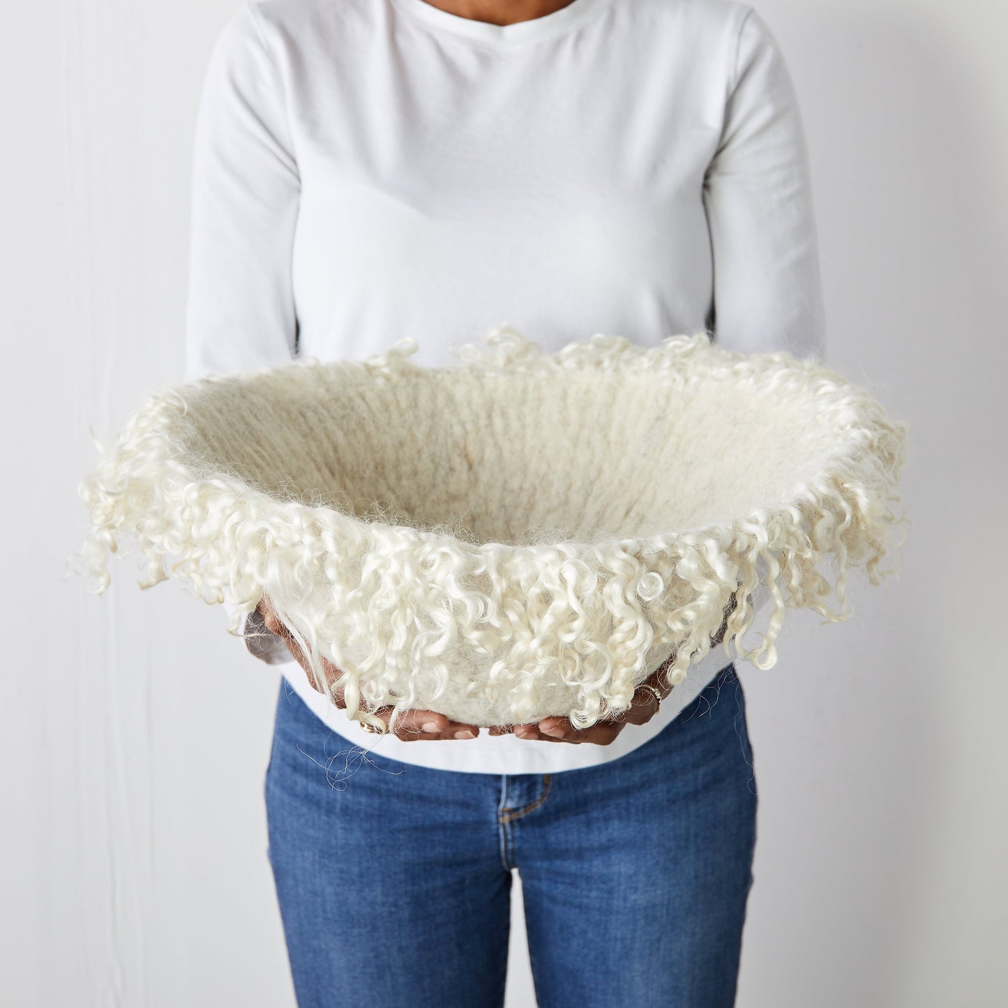Fringed Skirt Decorative Wool Natural Bowl