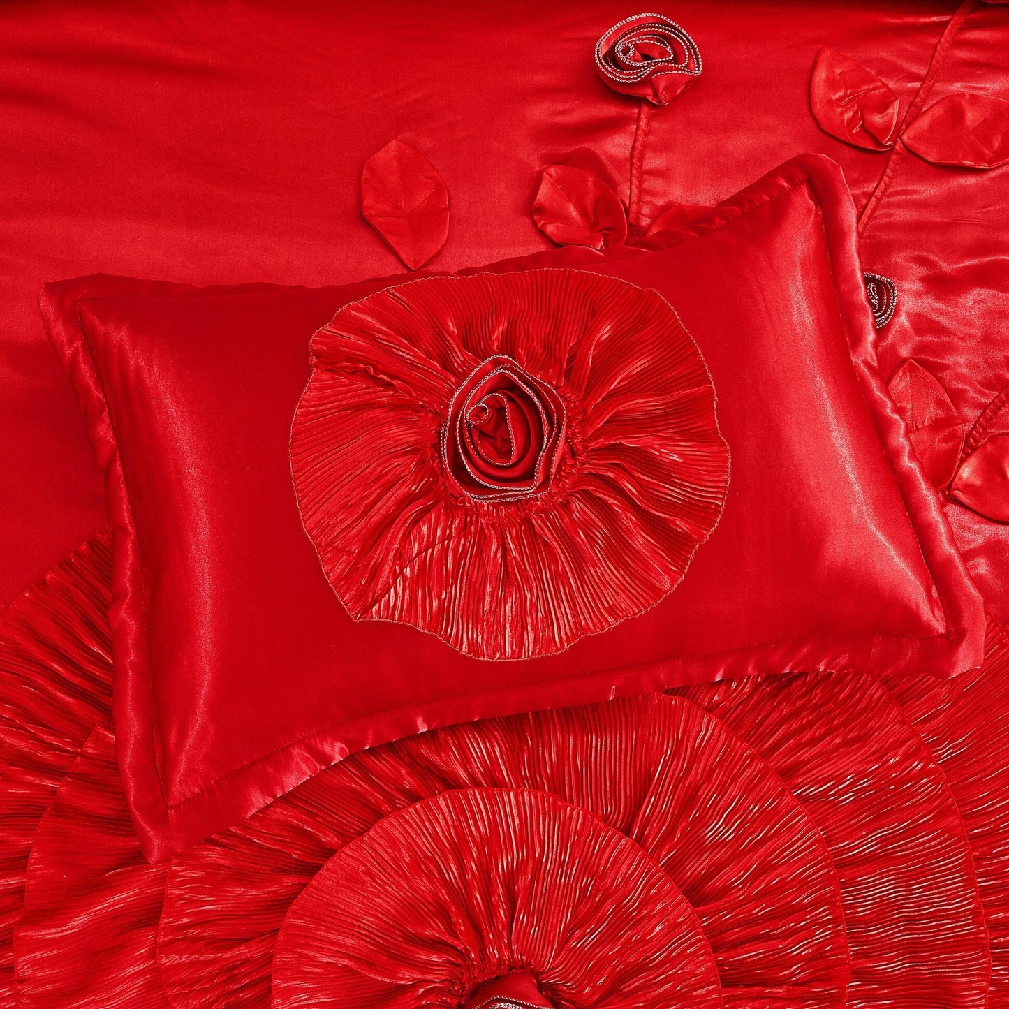 Tache Satin Ruffle Victorian Glam Romantic Red Rose Comforter Set (HY4174)