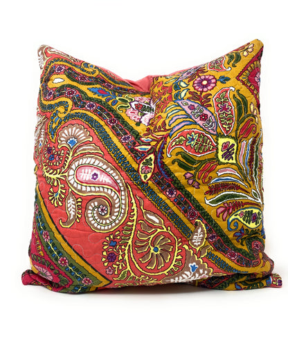 Tache Intricate Floral Paisley Chevron Hanging Gardens Cushion Cover 2-Pieces (HS3148)