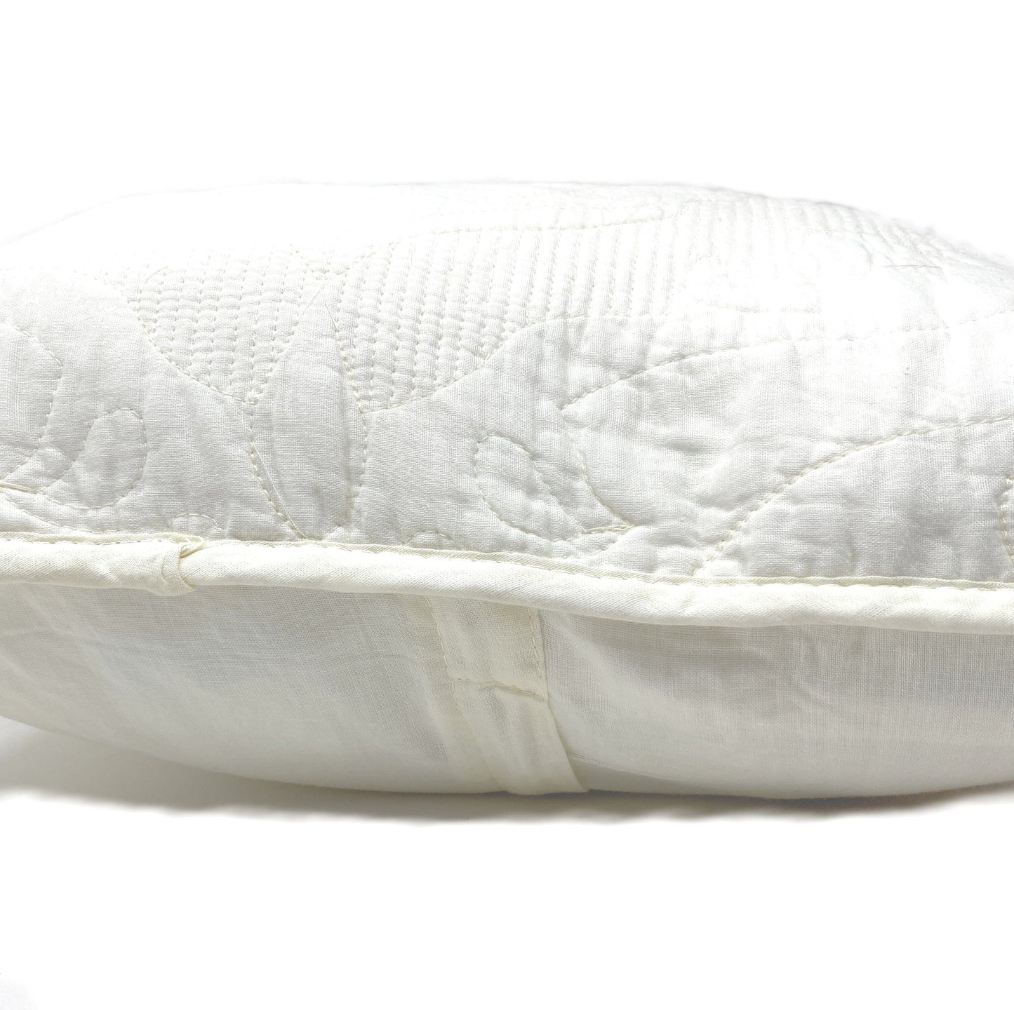 Tache Cotton Ivory White Paisley Damask Matelassé Powder Snow Cushion Covers / Euro Sham (JHW-643)