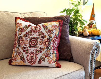 Tache Elegant Burgundy Ornate Paisley Woven Tapestry Throw Pillow Cover (18194)