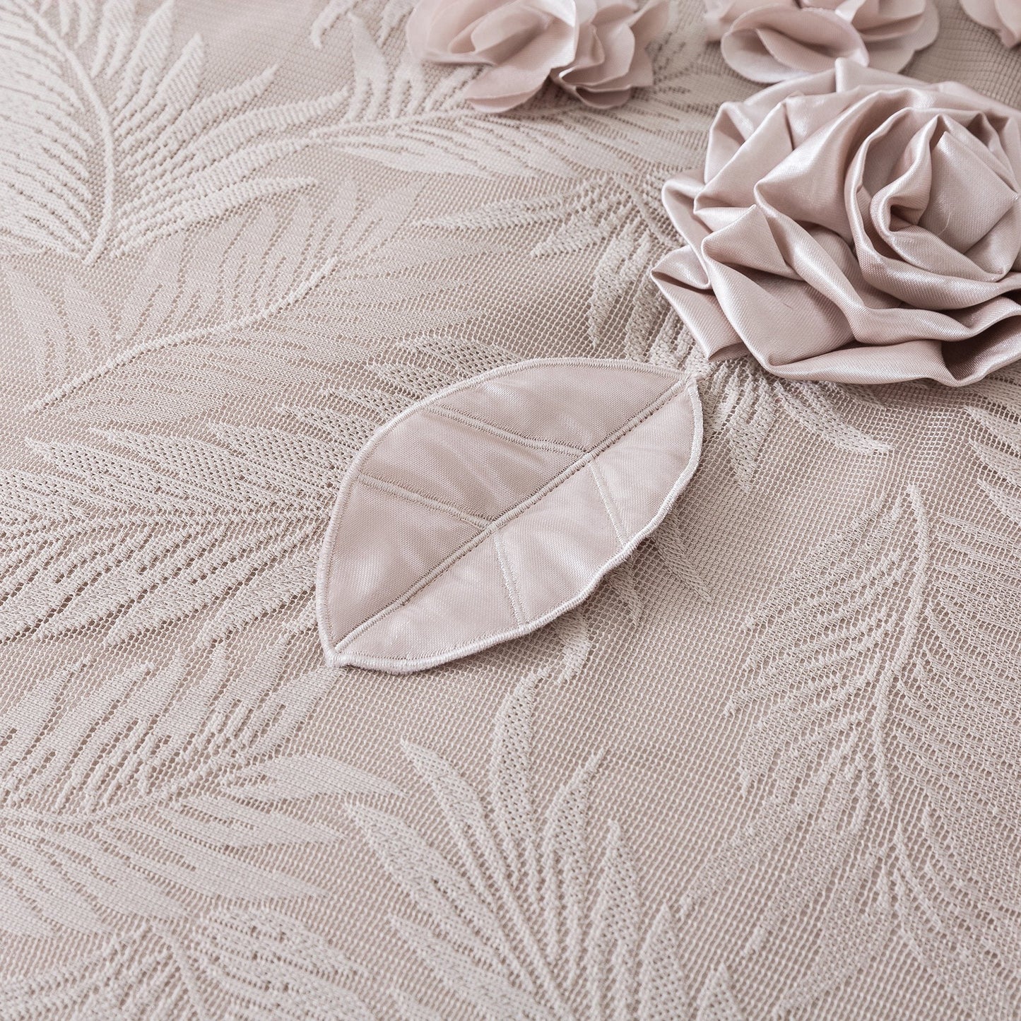 Tache Satin Floral Lace Ruffle Crème Beige Sweet Victorian Luxurious Comforter Set (MZ002C)