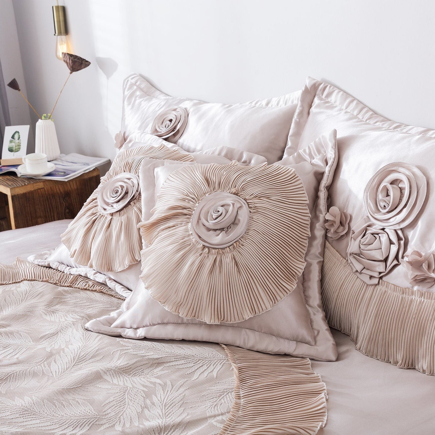 Tache Satin Floral Lace Ruffle Crème Beige Sweet Victorian Luxurious Comforter Set (MZ002C)