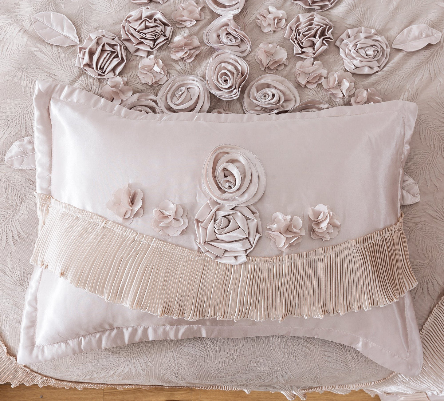 Tache Satin Floral Lace Ruffle Crème Beige Sweet Victorian Luxurious Comforter Set (MZ002C)