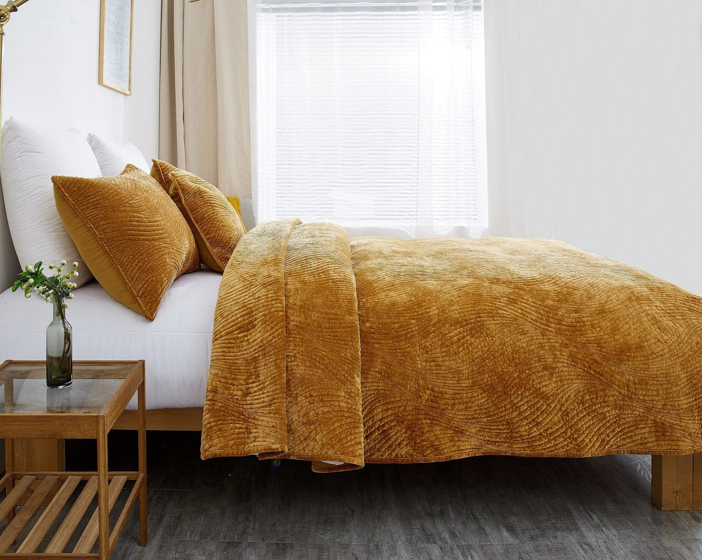 Tache Velvet Dreams Melted Gold Plush Waves Cushion Covers / Euro Sham (JHW-852Y)