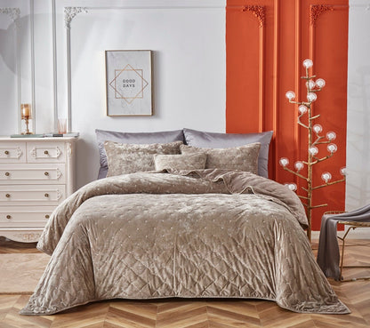 Tache Plush Dreams Sand Taupe Beige Tufted Velvet Quilt Set (JHW-853B)