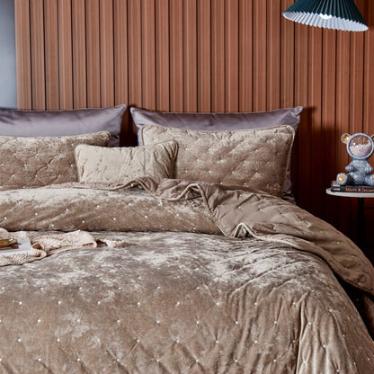 Tache Plush Dreams Sand Taupe Beige Tufted Velvet Quilt Set (JHW-853B)