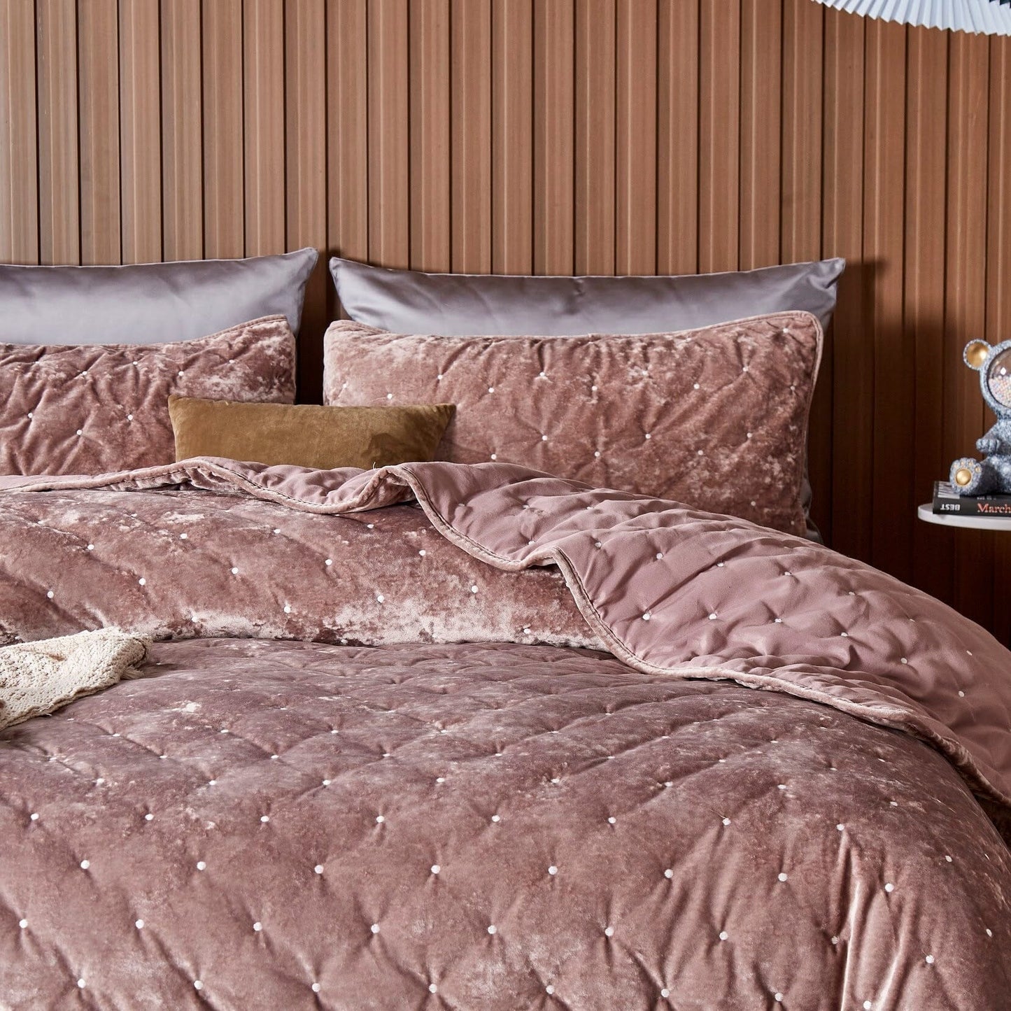 Tache Plush Dreams Purple Mauve Tufted Velvet Quilt Set (JHW-853P)