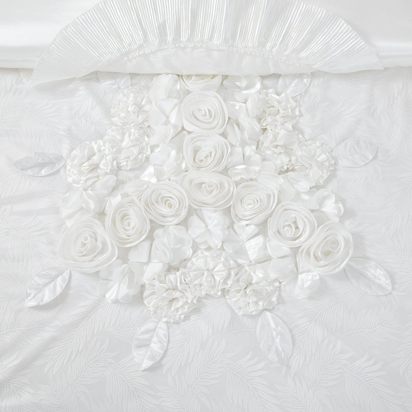 Tache Satin Floral Lace Ruffle White Sweet Victorian Luxurious Comforter Set (MZ002W)