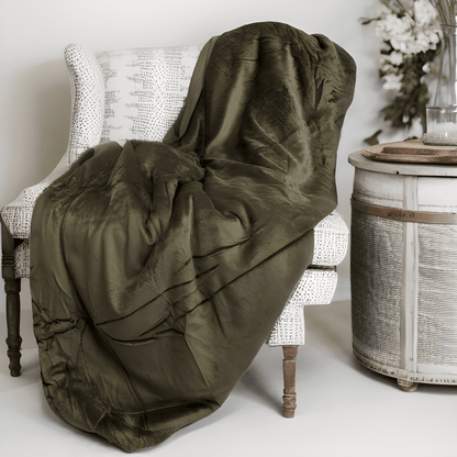 Tache Super Soft Evergreen Micro Fleece Green Sherpa Throw Blanket