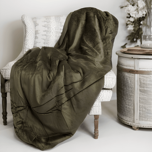 Tache Super Soft Evergreen Micro Fleece Green Sherpa Throw Blanket
