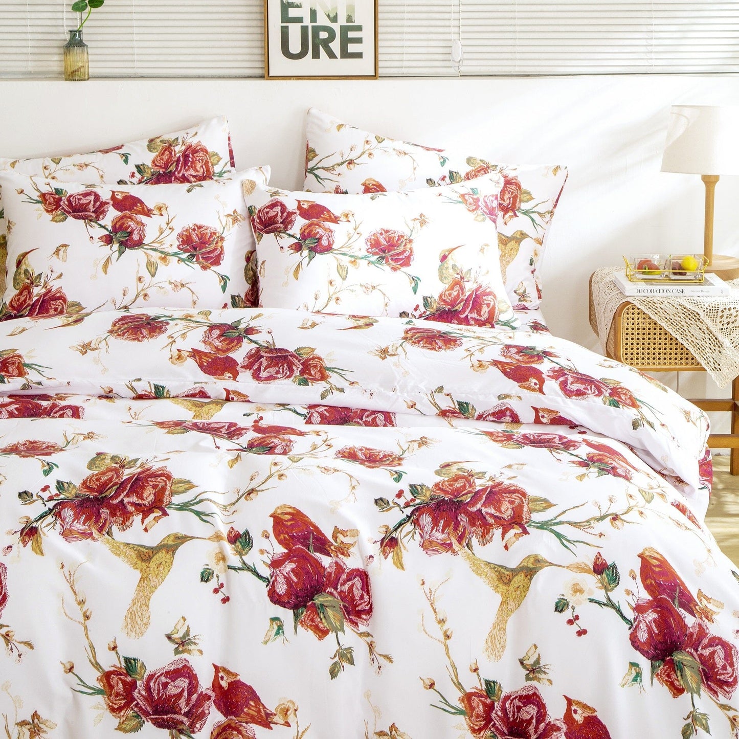 Tache Floral Hummingbirds Burgundy White Vintage Rose Garden Reversible Duvet Cover (SD-7676)