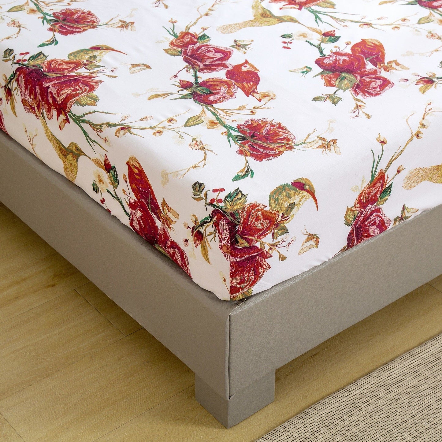 Tache Floral Hummingbirds Burgundy White Vintage Rose Garden Bed Sheet Set (SD-7676)