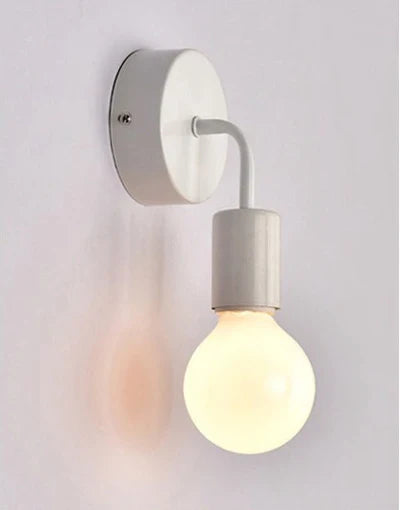 Modern Wall Lamps: Sleek Black and White Interior Lighting Fixtures