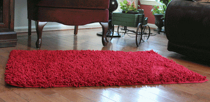 Tache Cotton Chenille Solid Dark Raspberry Red Rug (MAT2032R)