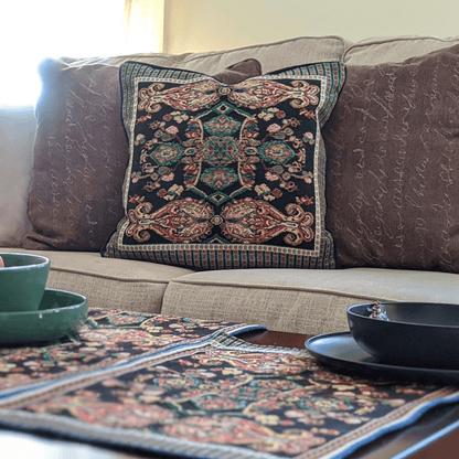 Tache Elegant Black Ornate Paisley Woven Tapestry Throw Pillow Cover (18192)